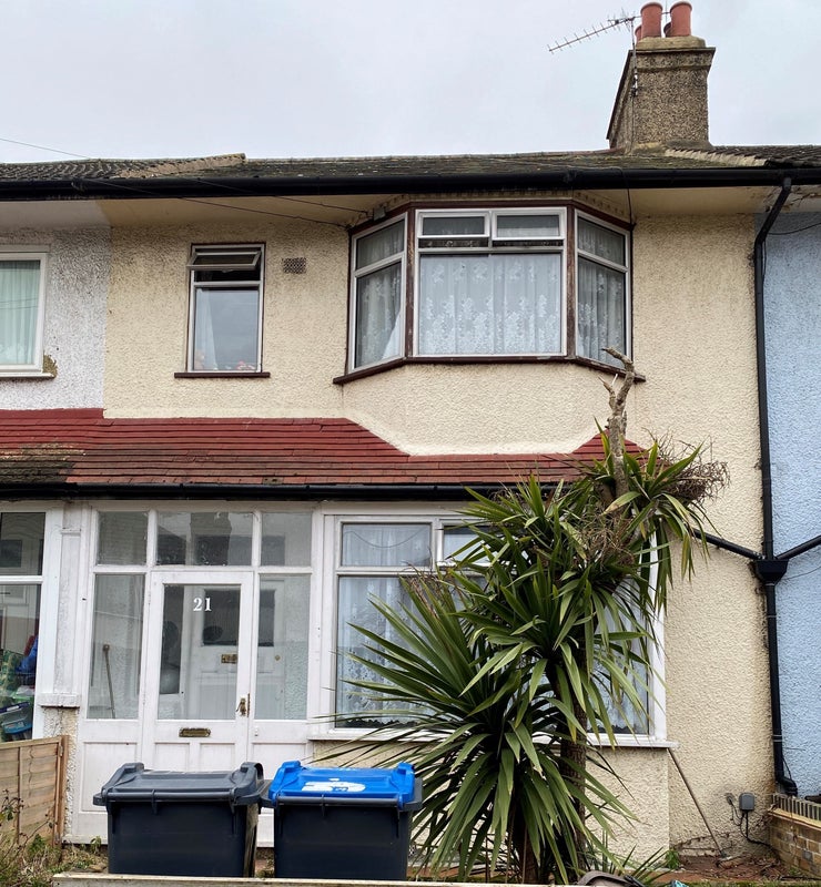 '3Bed Room house to rent in Mitcham/Colliers Woods ' Room to Rent from