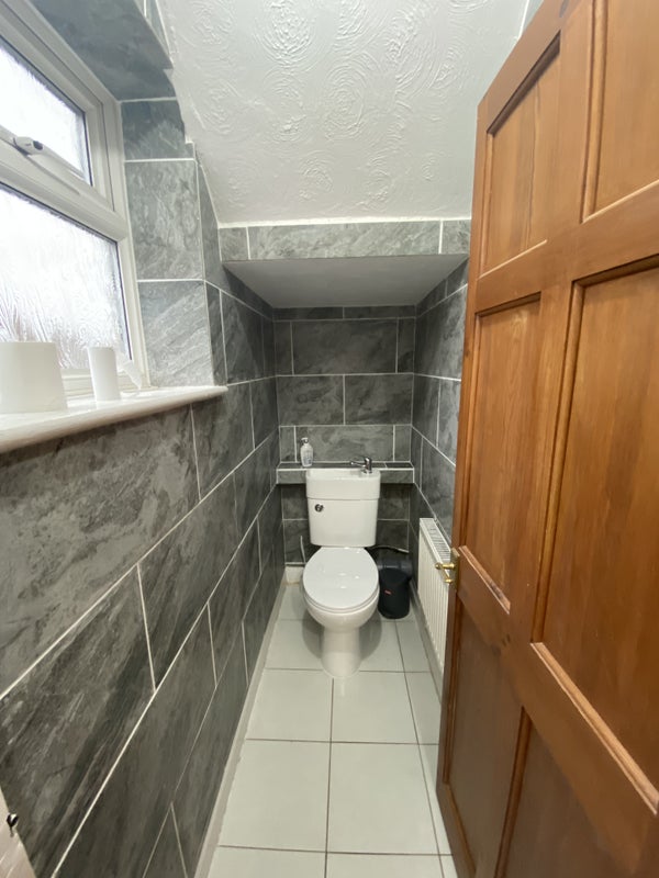Photo 6: Second WC