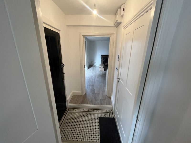 'Stunning Flat In Bridgwater Town' Room to Rent from SpareRoom