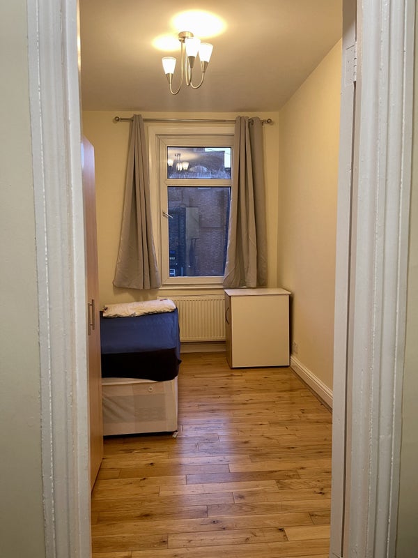 'Single room at Harrow Wealdstone' Room to Rent from SpareRoom