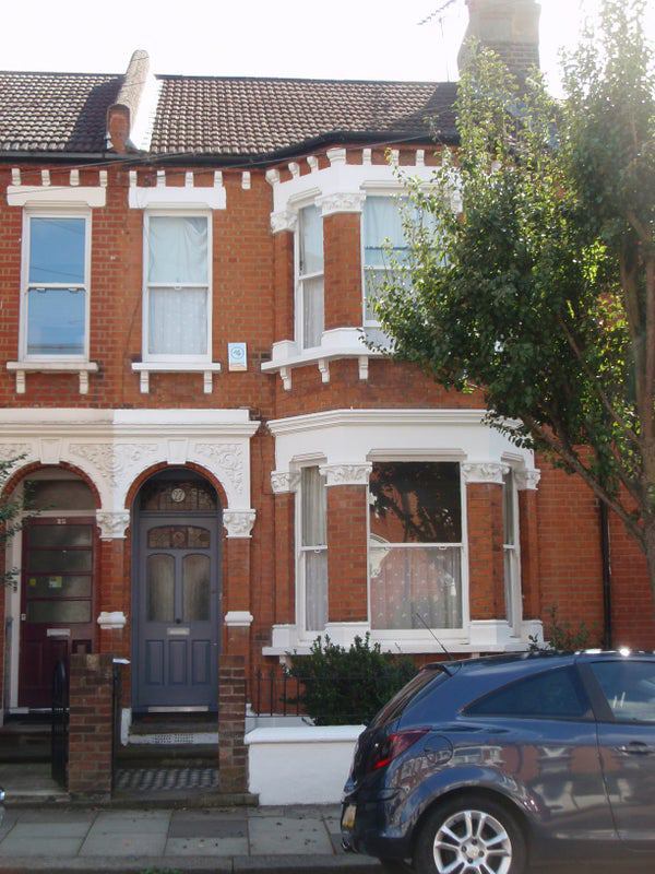 'Lovely *Spacious* Balham House ' Room to Rent from SpareRoom