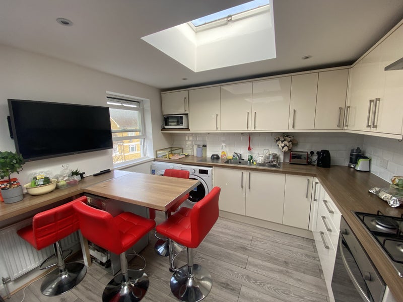 'CHEAPEST Room in Fulham' Room to Rent from SpareRoom