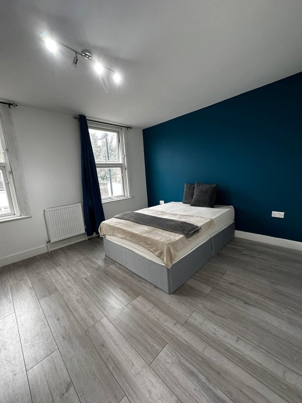 'Ensuite rooms available to let in Tottenham' Room to Rent from SpareRoom
