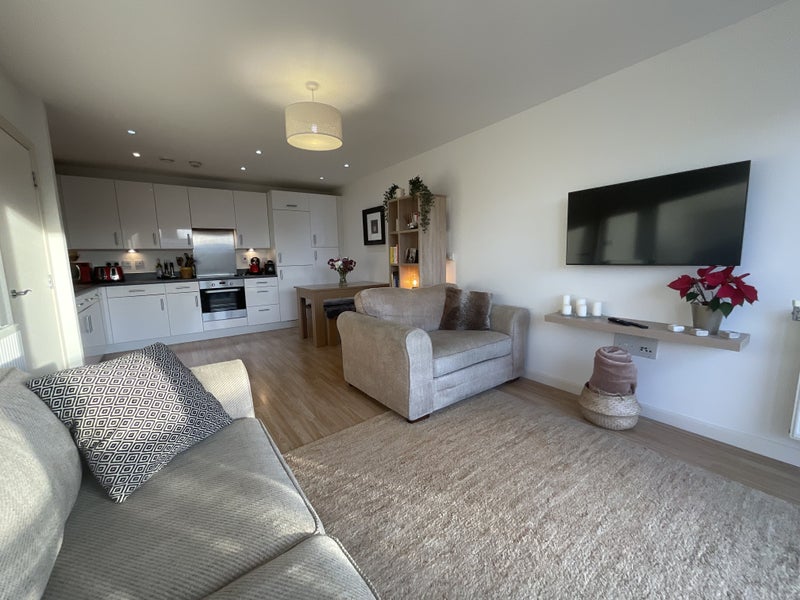 'Dbl room Battersea/Clapham Junction' Room to Rent from SpareRoom