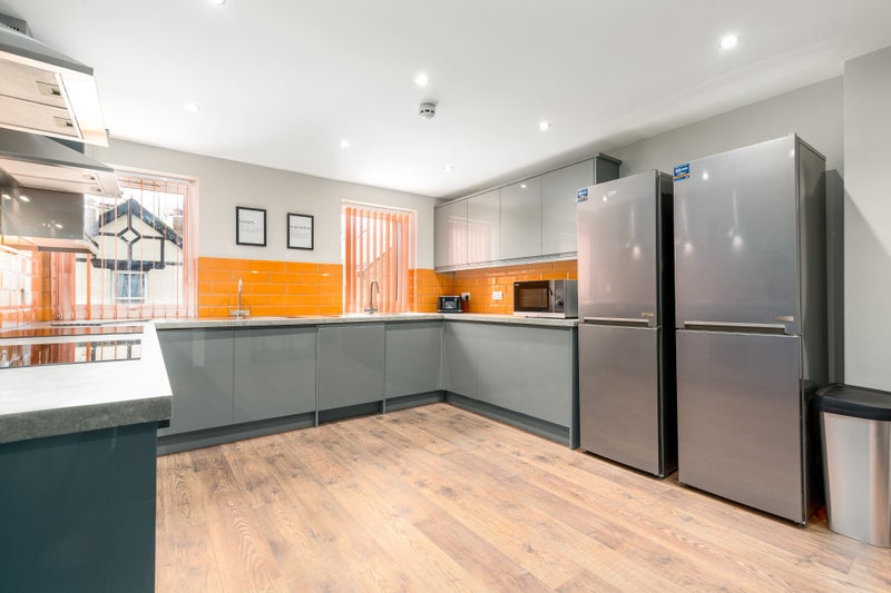 'Brand New EnSuites In Bicester! ðŸ?¡' Room to Rent from SpareRoom