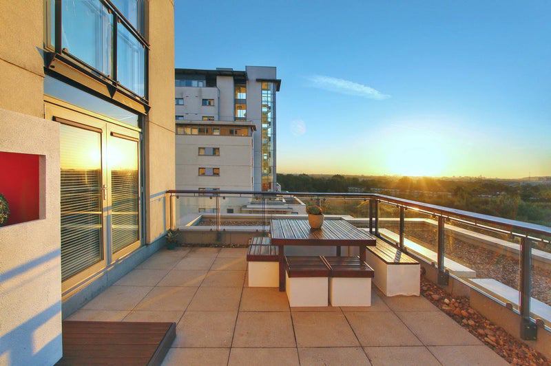 '£600pm riverside room near DLR and Elizabeth Line' Room to Rent from