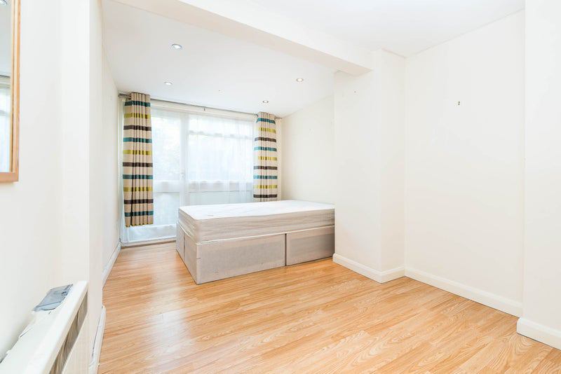 'Entire 2 bed flat in Highbury Islington ' Room to Rent from SpareRoom