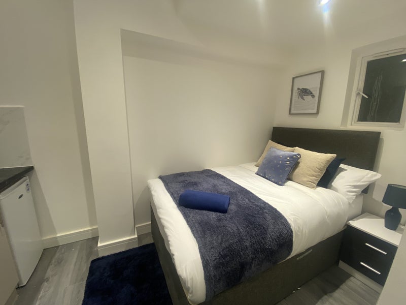 'Ensuite studio double in Lewisham city centre' Room to Rent from SpareRoom