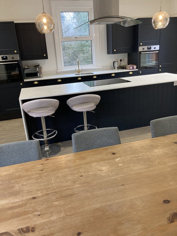 Photo 1: Kitchen/Diner