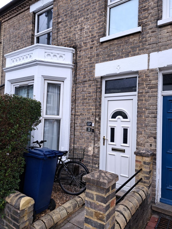 '1 Bed Flat, 13A Herbert Street, Cambridge CB4 1Ag' Room to Rent from
