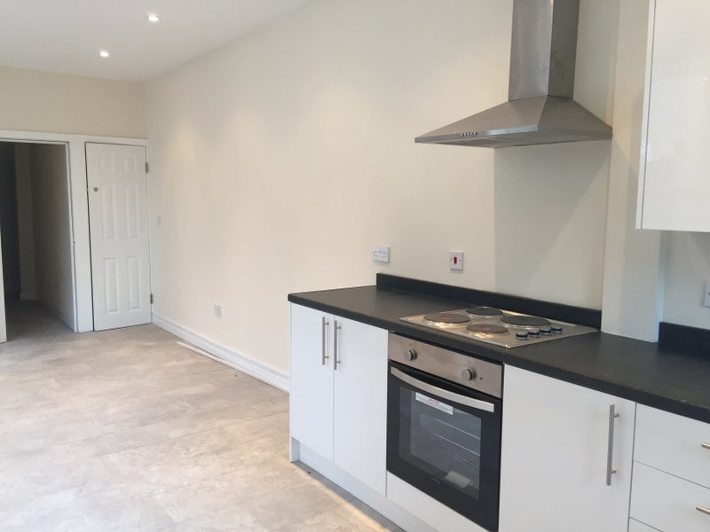 'Room to Rent Wellington Street Grimsby' Room to Rent from SpareRoom