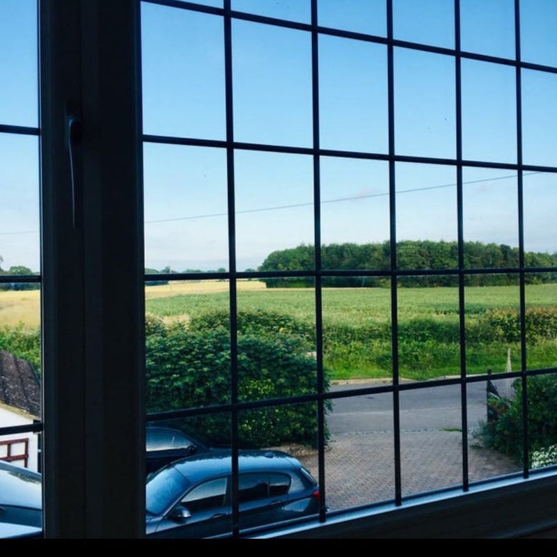 Photo 1: View to the front