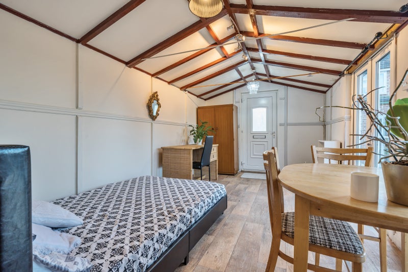 'Studio Annexe in Kidlington' Room to Rent from SpareRoom