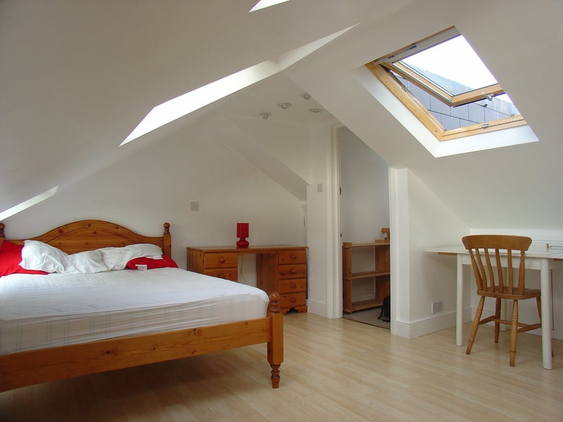 Photo 1: Bed 5 loftroom at 77 St Dunstans Road