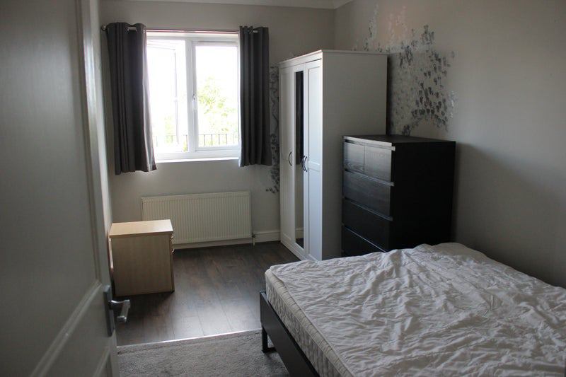 'Cozy double room at the heart of Stanmore' Room to Rent from SpareRoom