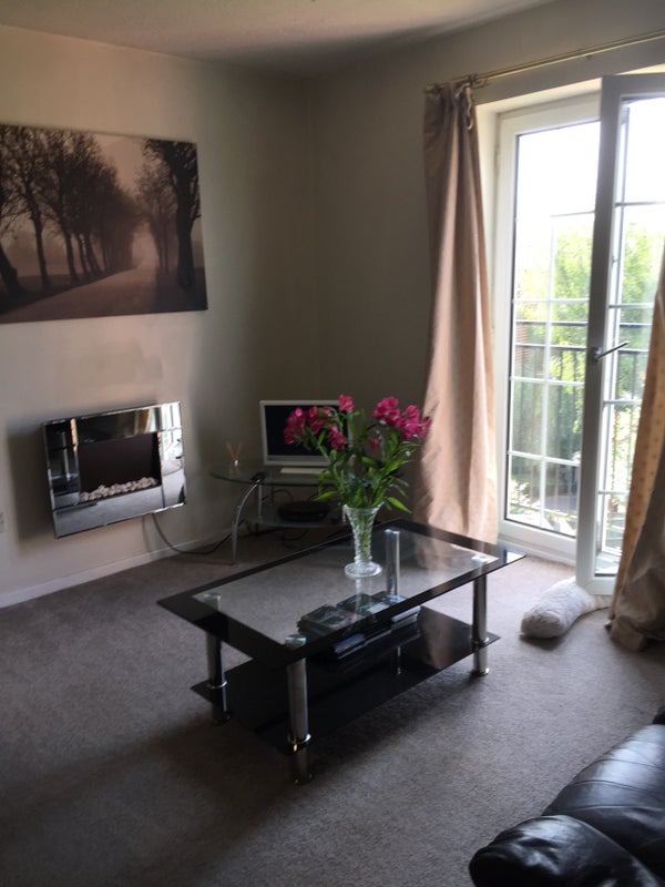 '2 bed furnished flat in Windsor Quay ' Room to Rent from SpareRoom