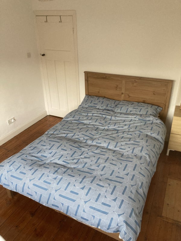 'Double room in heart of Chapel Allerton' Room to Rent from SpareRoom