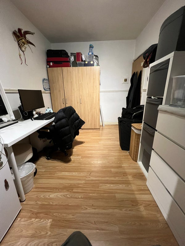 'Double room in Camberwell' Room to Rent from SpareRoom