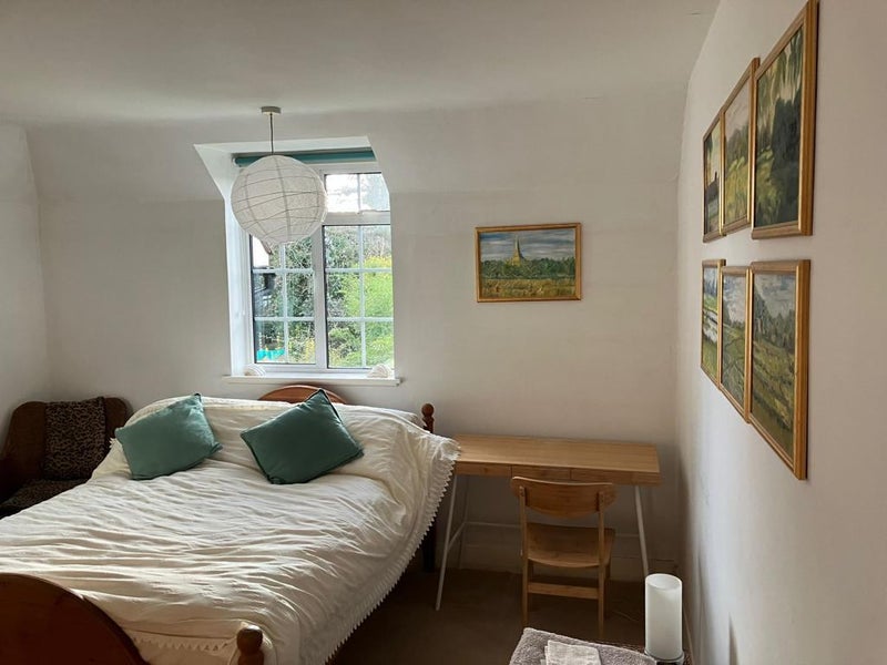 'Blackheath £240p/m Large double' Room to Rent from SpareRoom