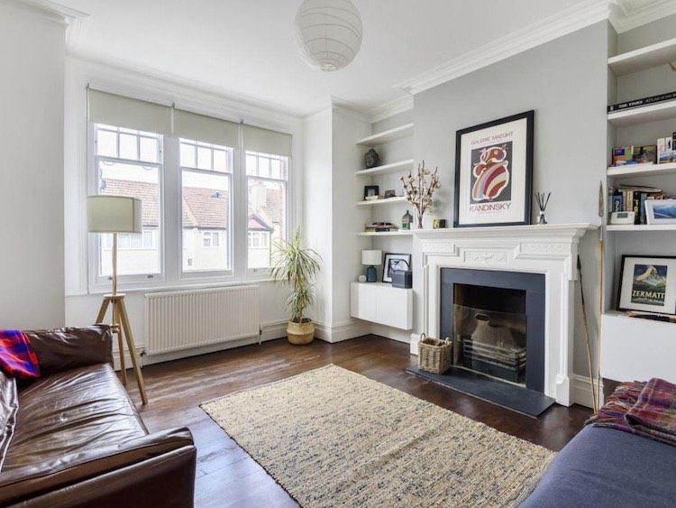 '1 Bedroom + separate office in Huge Streatham flat' Room to Rent from SpareRoom