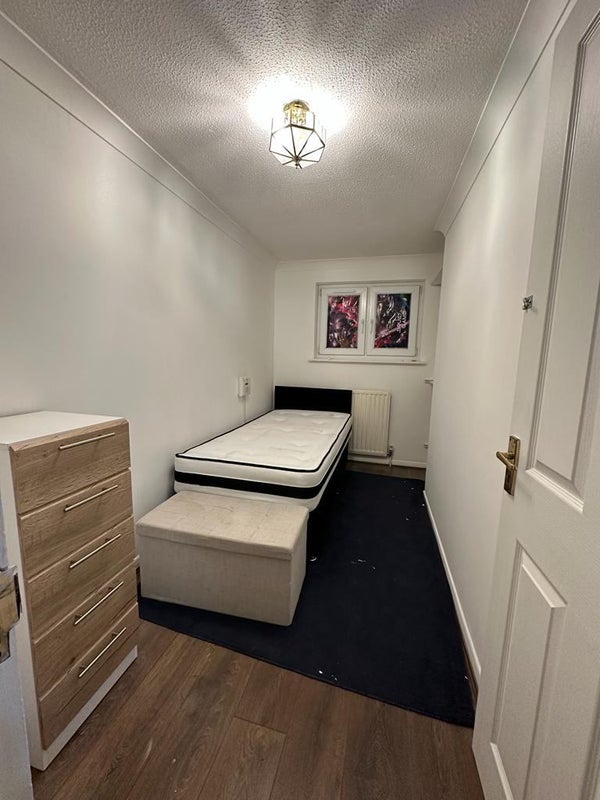 'Single available ' Room to Rent from SpareRoom