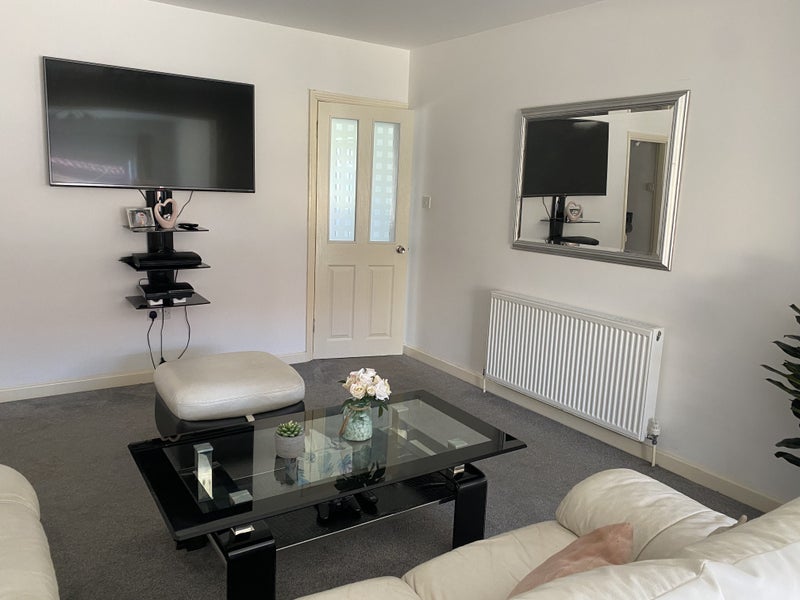 'Large room (EnSuite bathroom) Hounslow Central' Room to Rent from