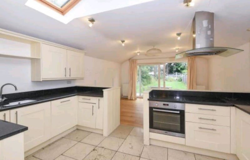 'Small Double in Marston ' Room to Rent from SpareRoom