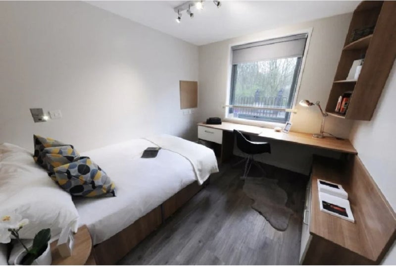 'Sublet student accommodation Chapter Islington' Room to Rent from ...