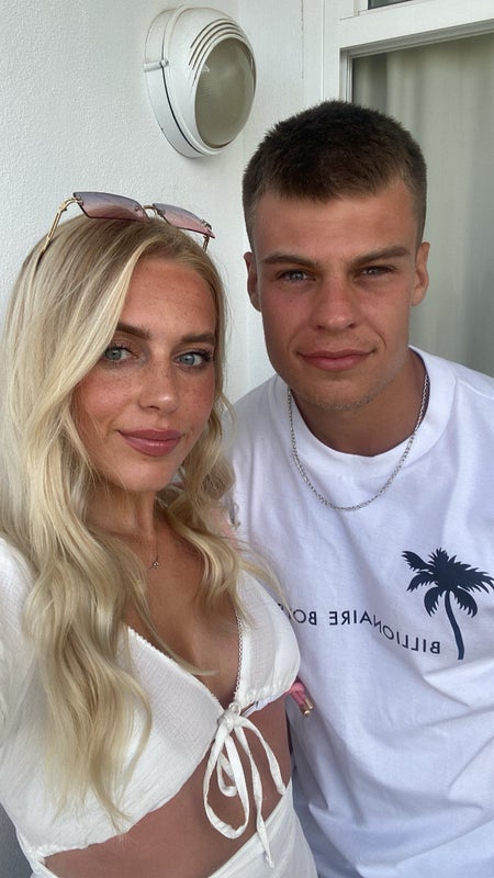 Couple Looking For Place To Rent Flatmate From SpareRoom couple-looking-for-place-to-rent-flatmate-from-spareroom