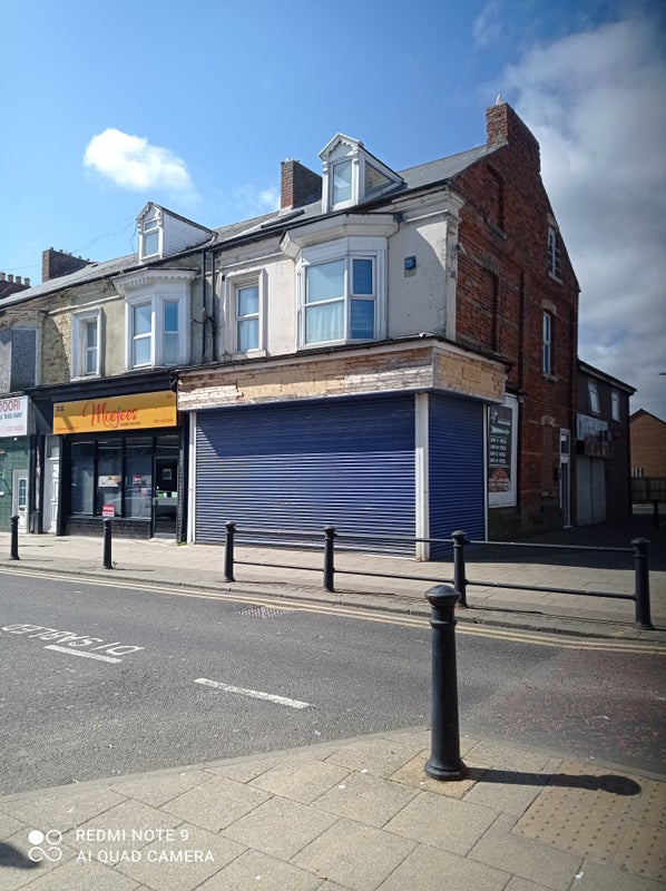 'Spacious room to share in house near city centre' Room to Rent from