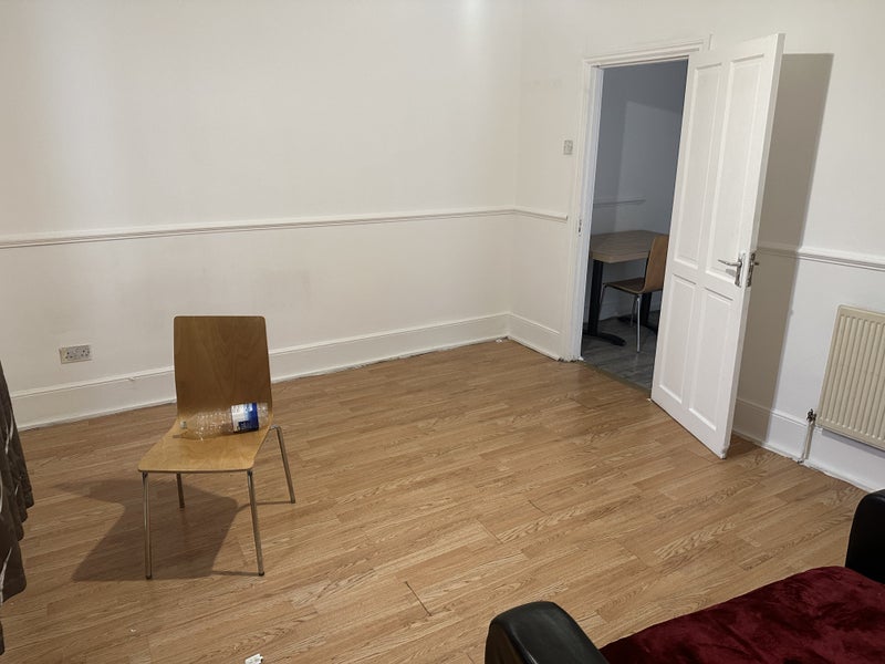 '1 bed flat E17 ' Room to Rent from SpareRoom