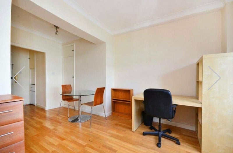 'Baker Street/Euston*Studio Flat*Available Now' Room to Rent from SpareRoom