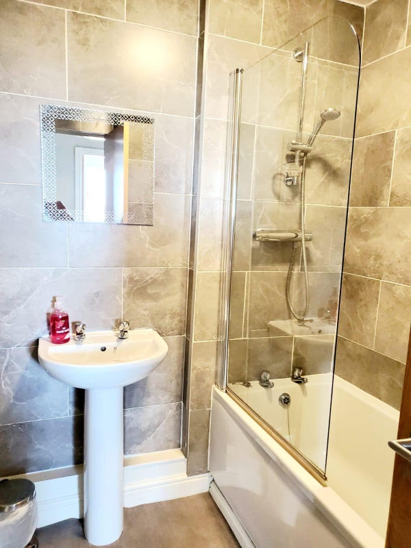'Single room for rent 350 ' Room to Rent from SpareRoom