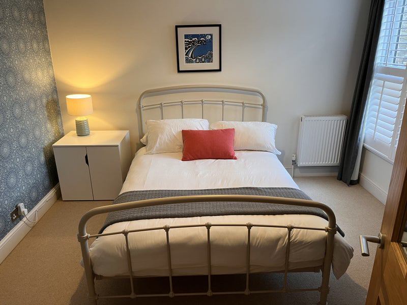 Photo 1: bedroom
