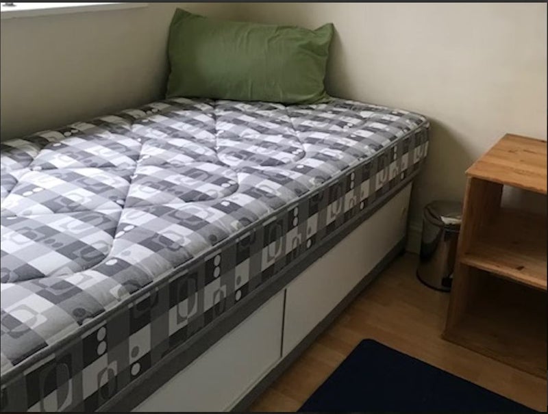 'Single Room available in Corby' Room to Rent from SpareRoom