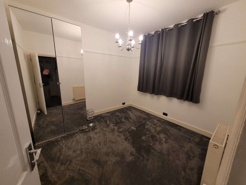 Photo 1: Large bedroom 