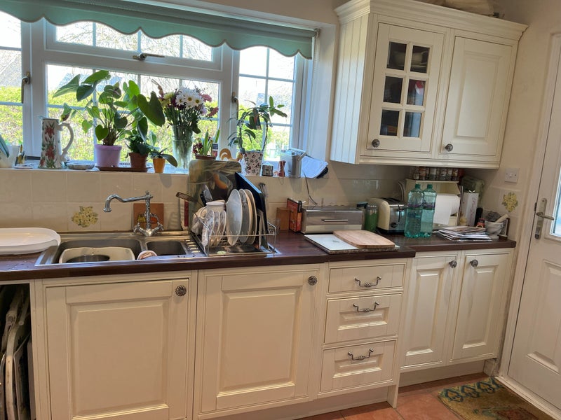 'Affordable Room in Felpham, in exchange for help!' Room to Rent from