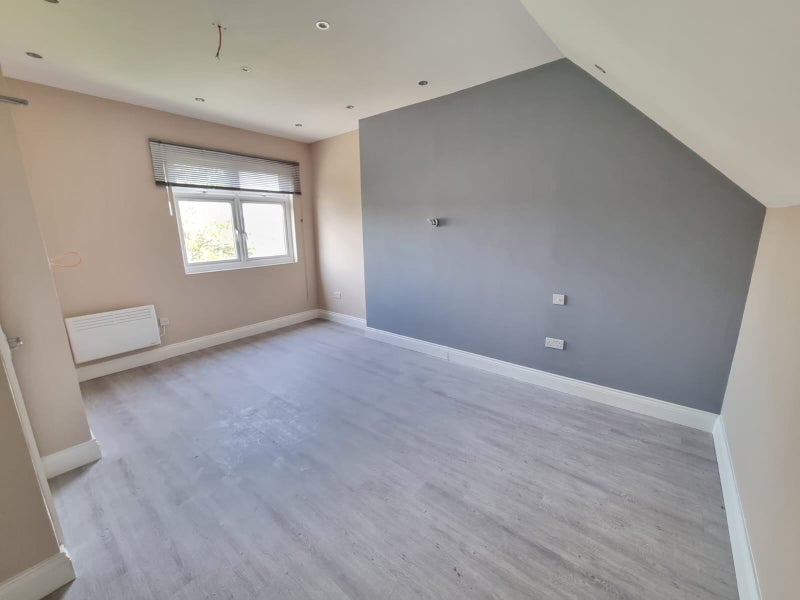 'DSS NEW Studio Flats in Eltham Mottingham SE9' Room to Rent from