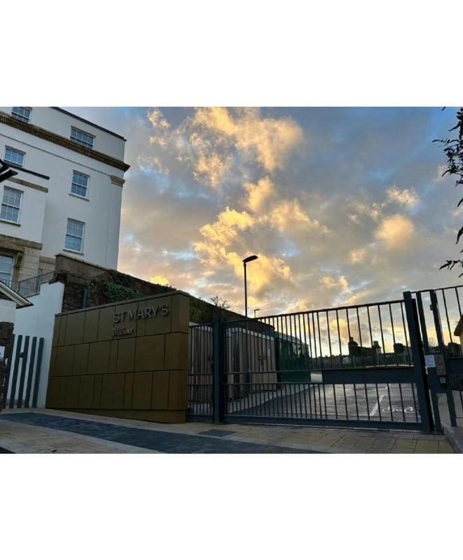 'Summer Sublet in St Mary's' Room to Rent from SpareRoom