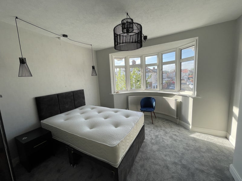 Photo 1: Room A