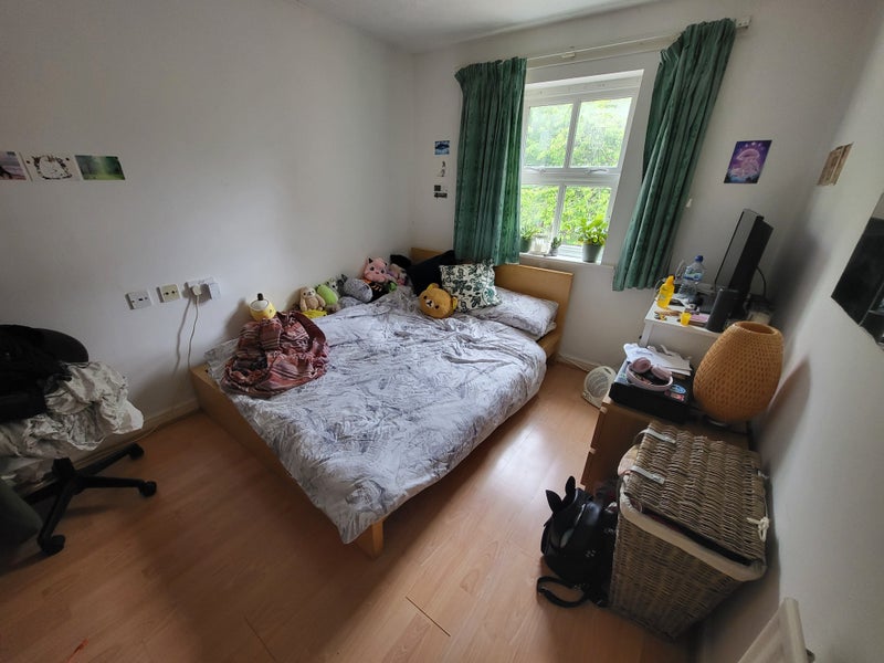 'Furnished double room available near UWE' Room to Rent from SpareRoom