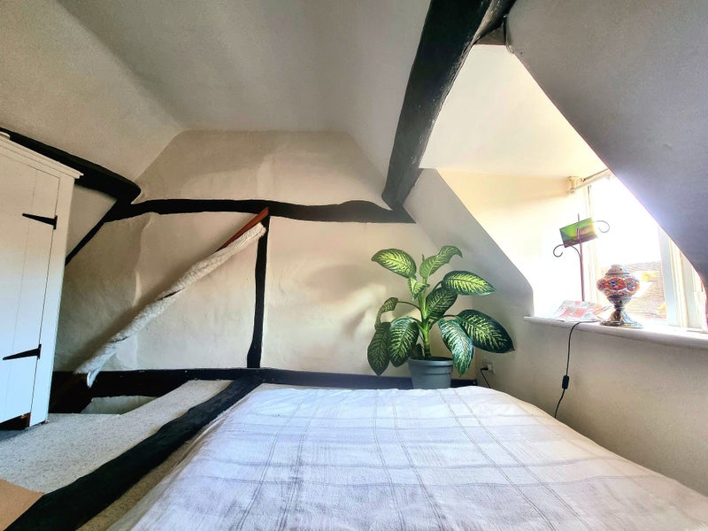 'Double room in Amersham ' Room to Rent from SpareRoom