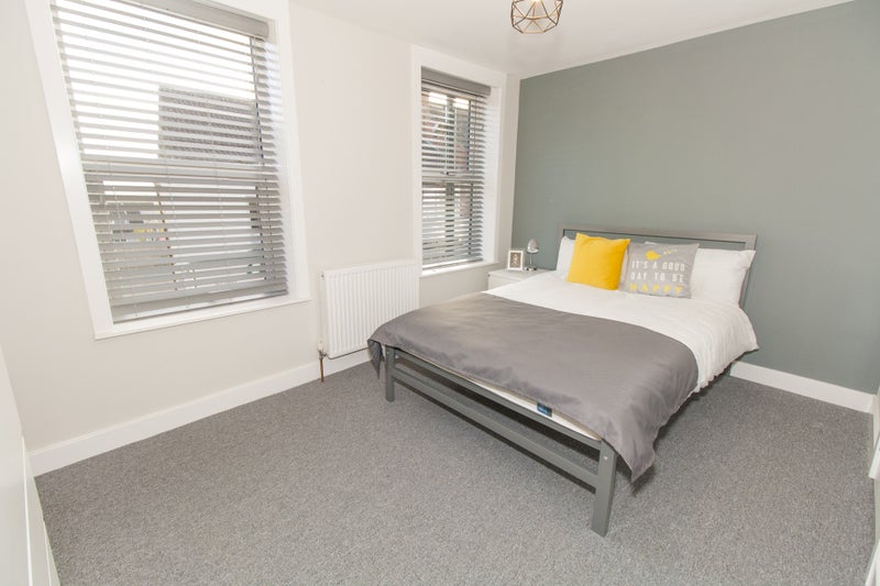 'Lovely 1 Bedroom Flat Furnished Bills Inc' Room to Rent from SpareRoom