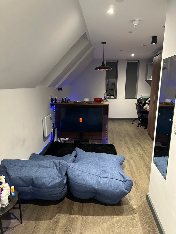 'Premium Plus student High Street Egham' Room to Rent from SpareRoom