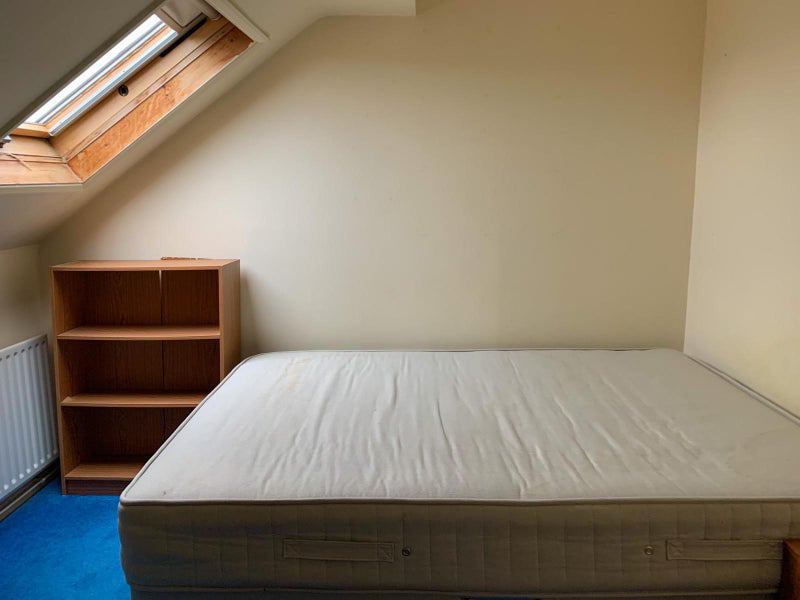 'Two double bedrooms in friendly Hammersmith house' Room to Rent from