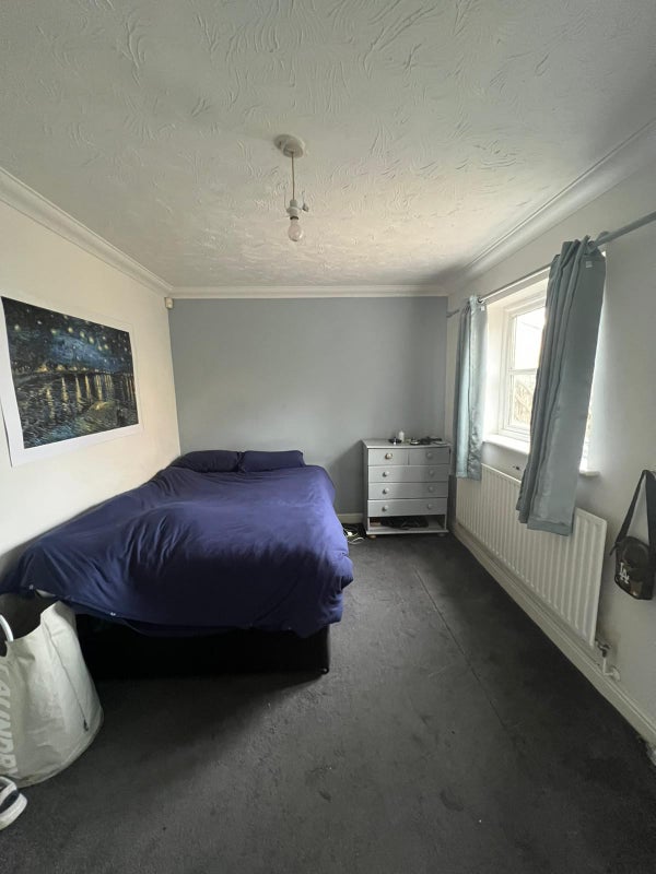 'Large Double Witney Town Centre' Room to Rent from SpareRoom