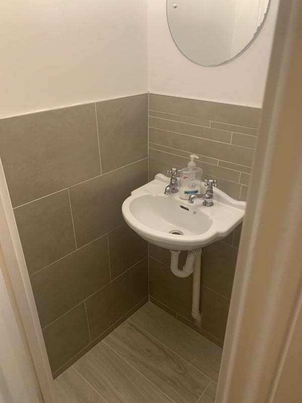 'Large Double Witney Town Centre' Room to Rent from SpareRoom