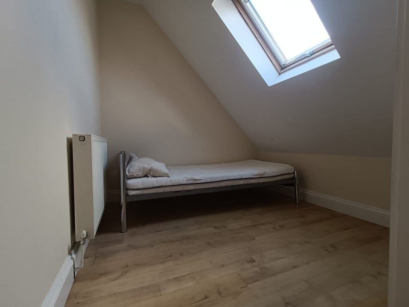 'Single room in Hendon Central to rent' Room to Rent from SpareRoom