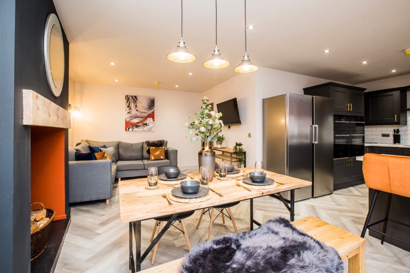 'Beautiful room available in an idyllic setting' Room to Rent from