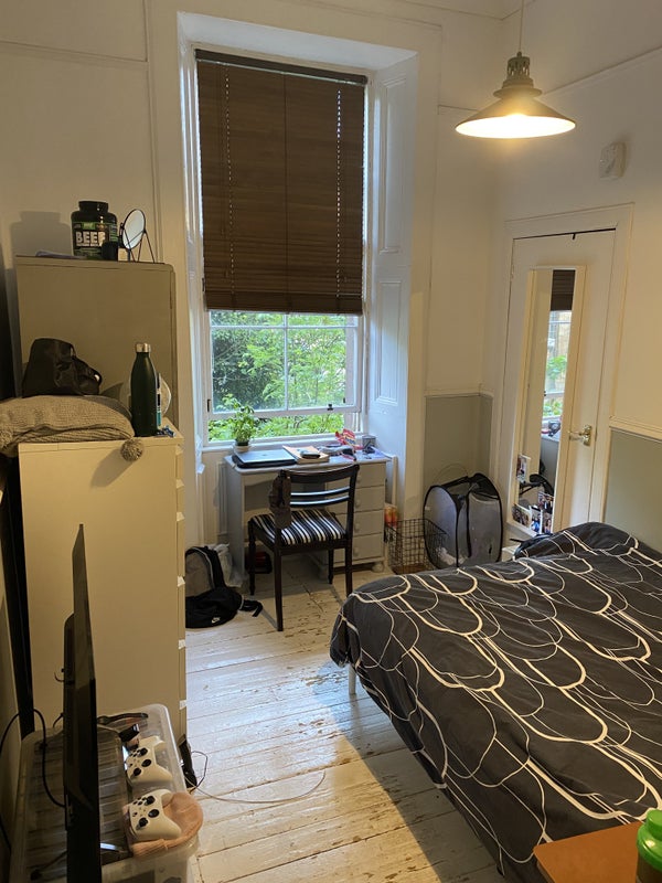 'Room to Rent Glasgow west end, kelvinbridge area' Room to Rent from